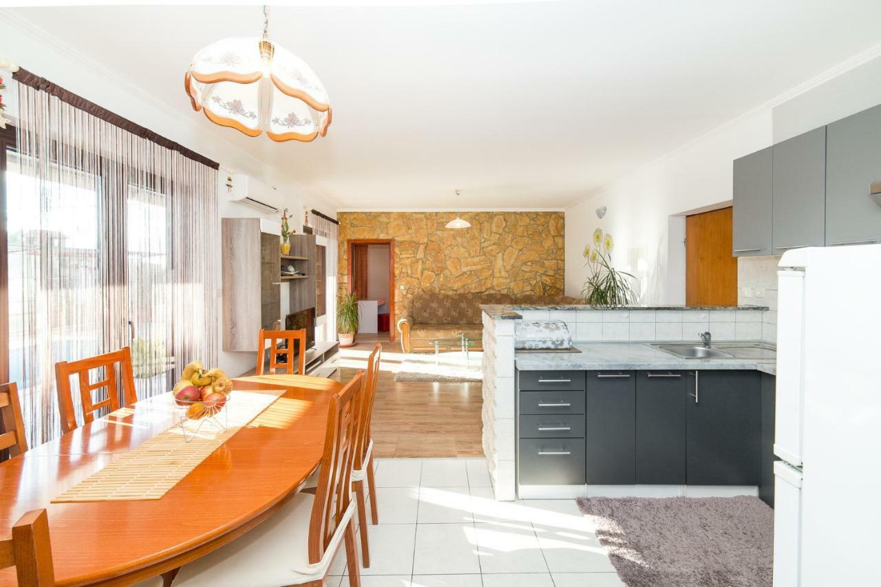 Villa Marica Kaštela Eksteriør bilde